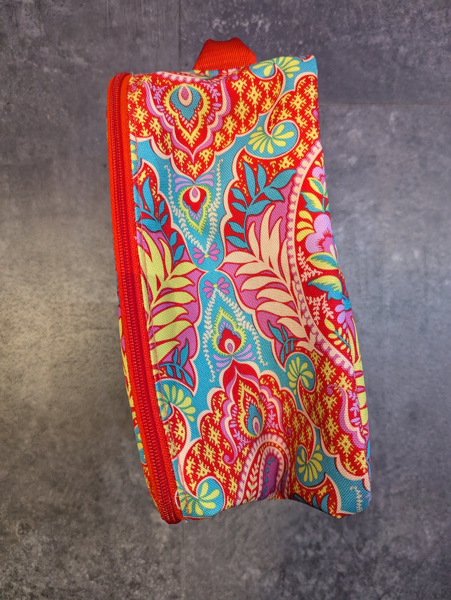 VERA BRADLEY Red Paisley Cosmetic Case