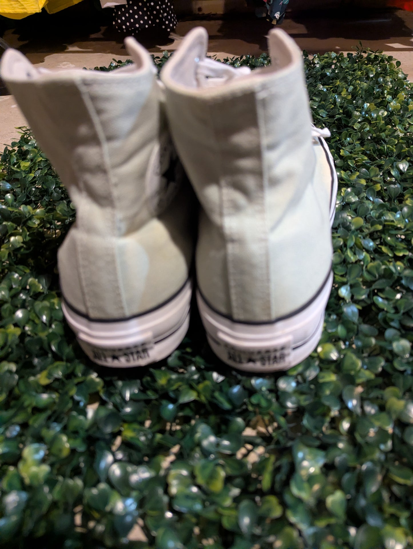 Converse Chuck Taylor All Star, Size 10 Unisex Canvas high-top sneakers,