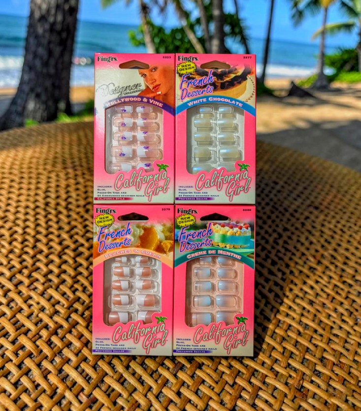 4 Pack Press on Nails with glue tabs