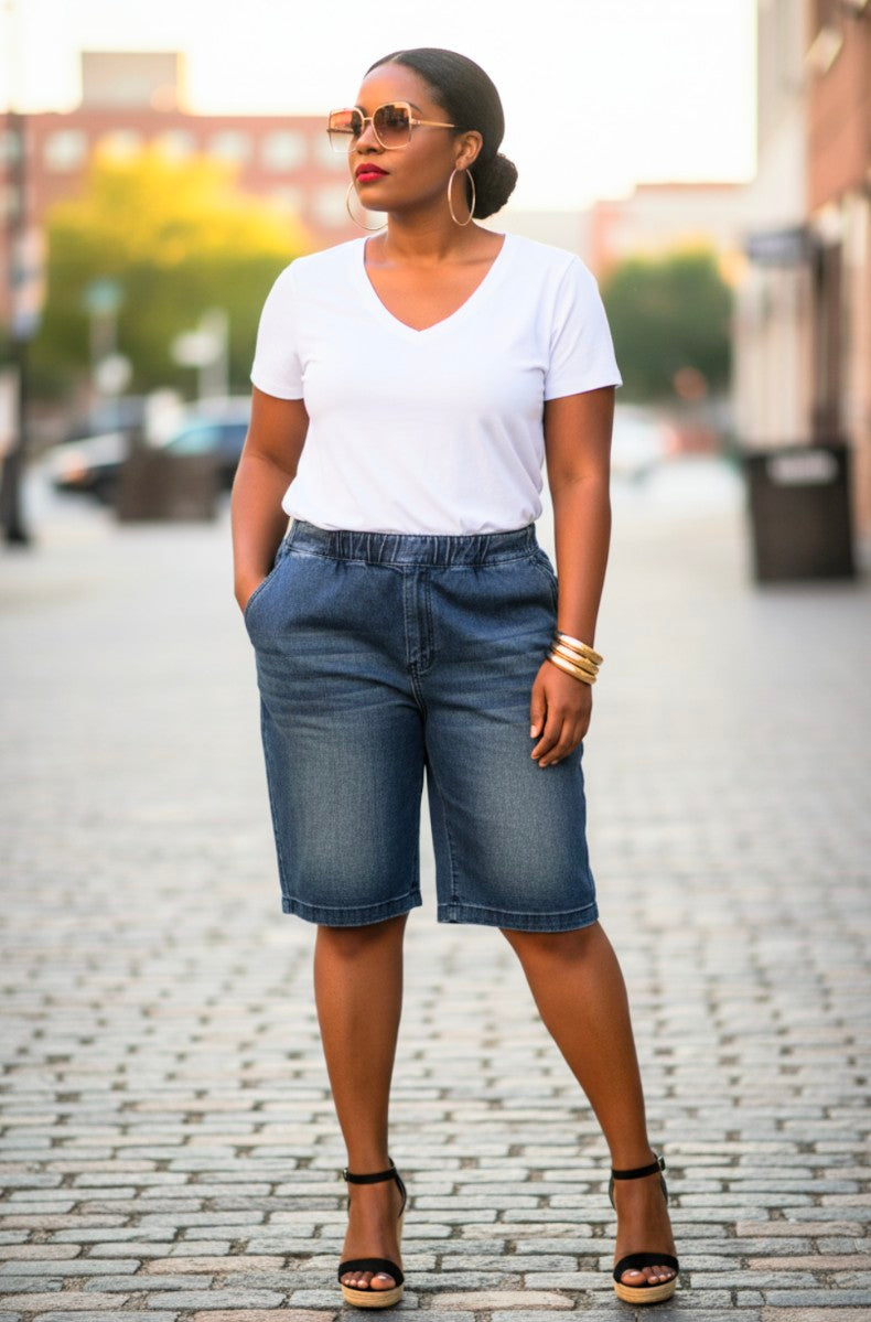 CURVY GIRL dark wash shorts size XL