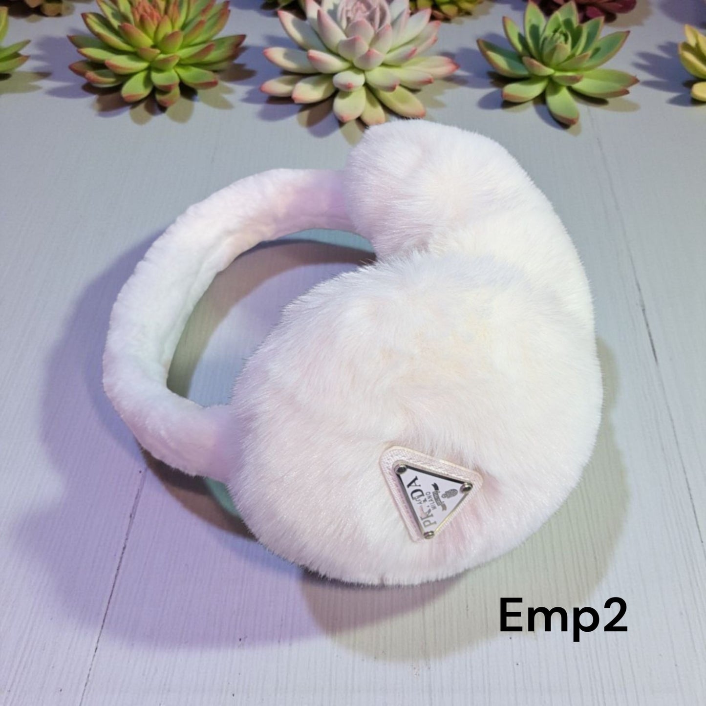 Emp2