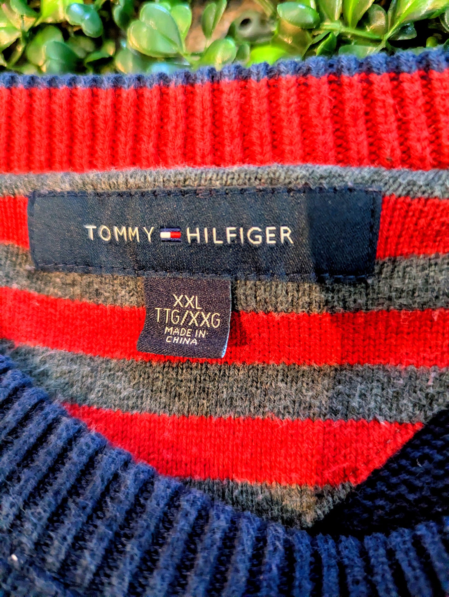 Tommy Hilfiger crew neck pullover Size 2XL