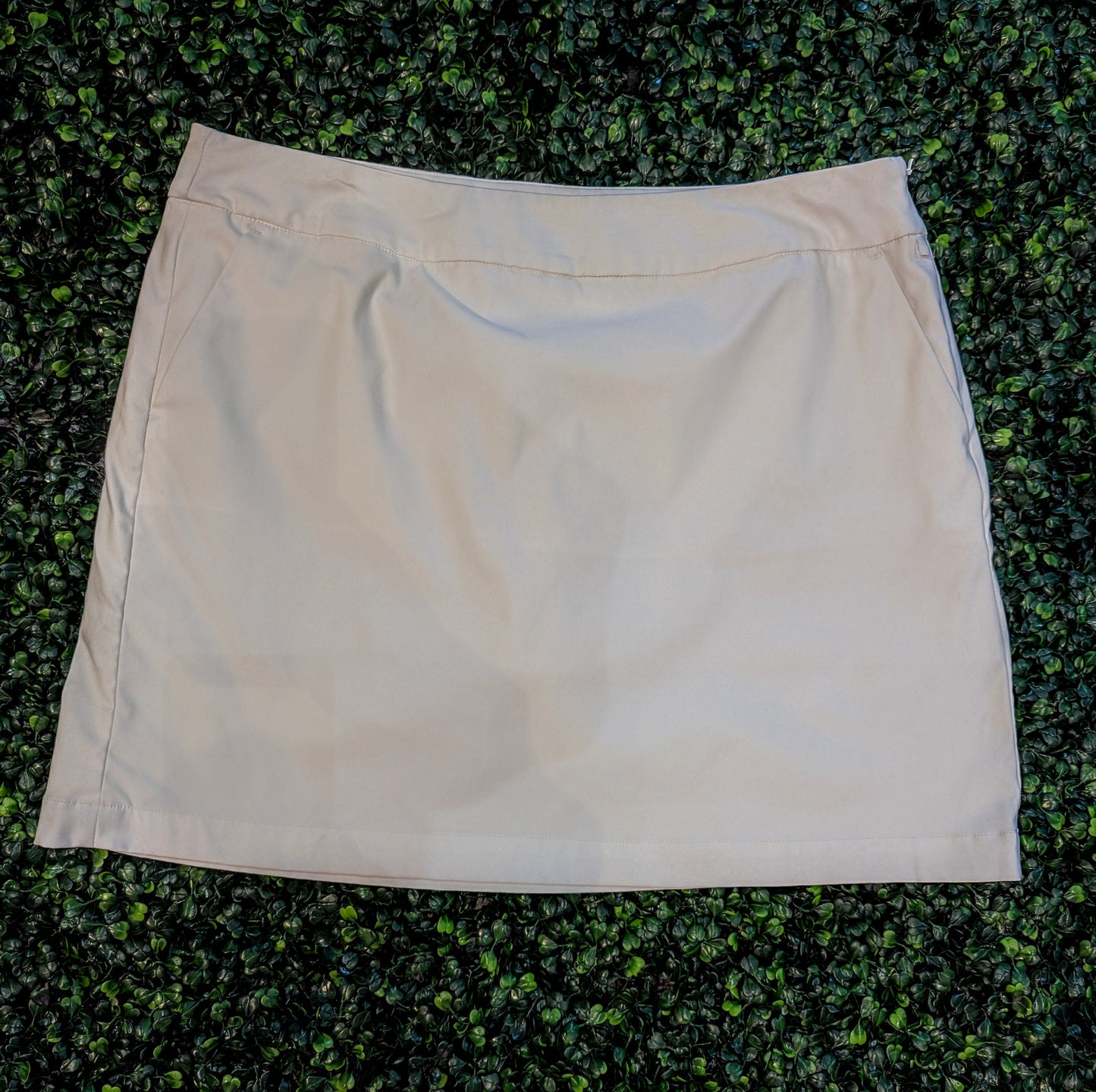 NIKE tennis/golf skirt size 12