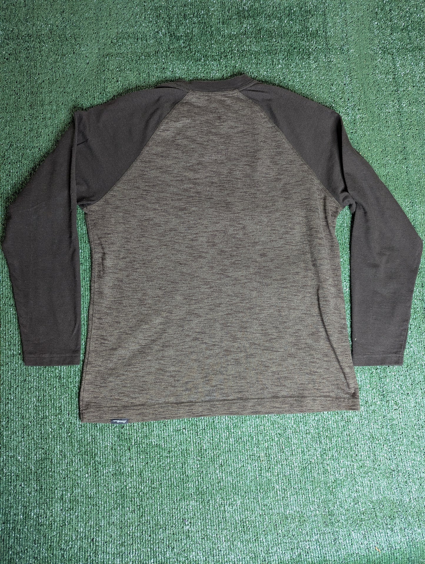 Eddie Bauer, size L Cotton blend raglan sleeve henley