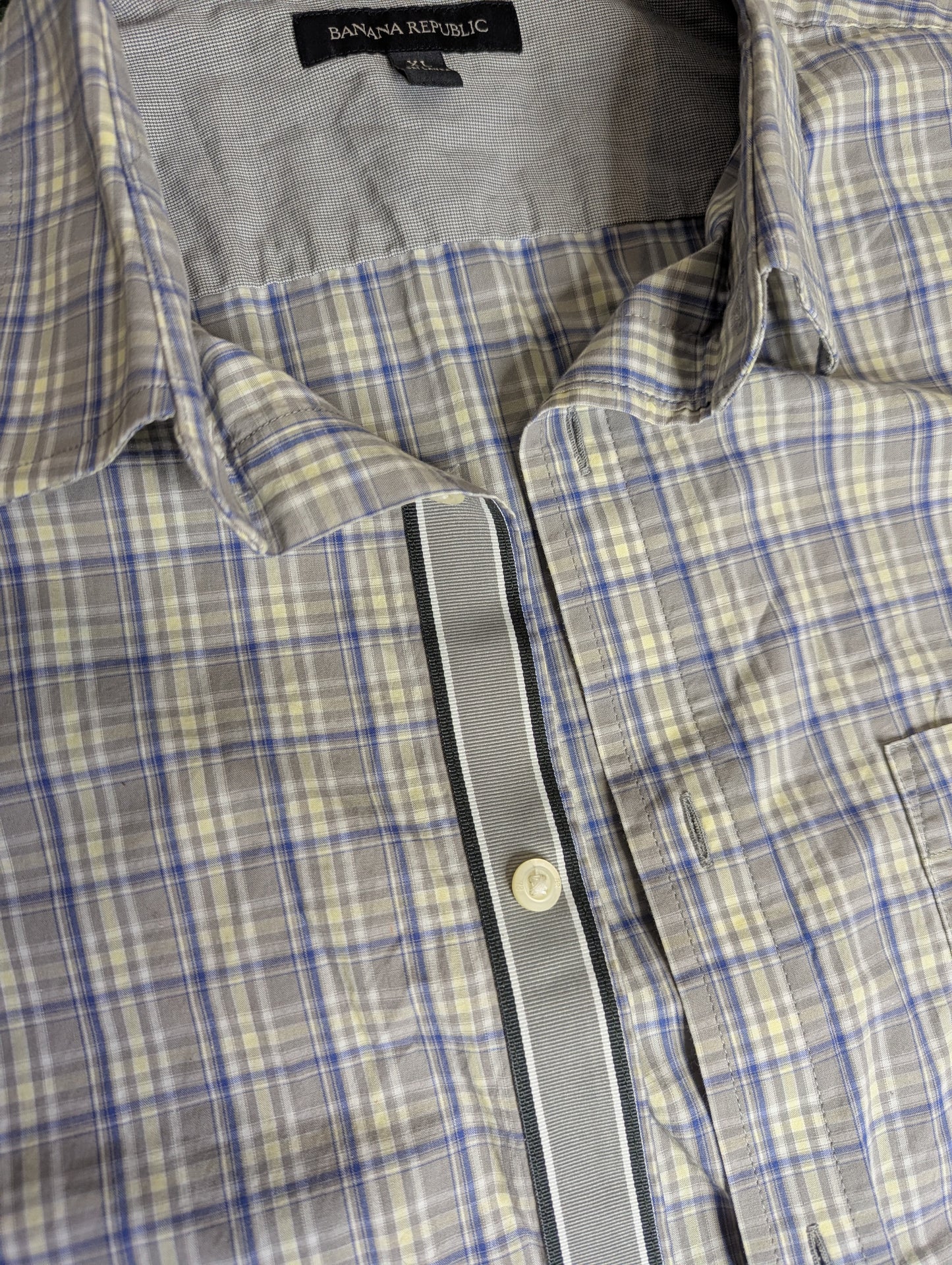 Banana Republic, plaid pattern cotton button-down shirt size XL