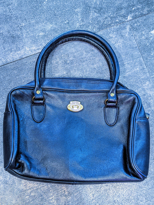 Etienne Aigner Vintage Classic Leather Shoulder Bag Pre Loved