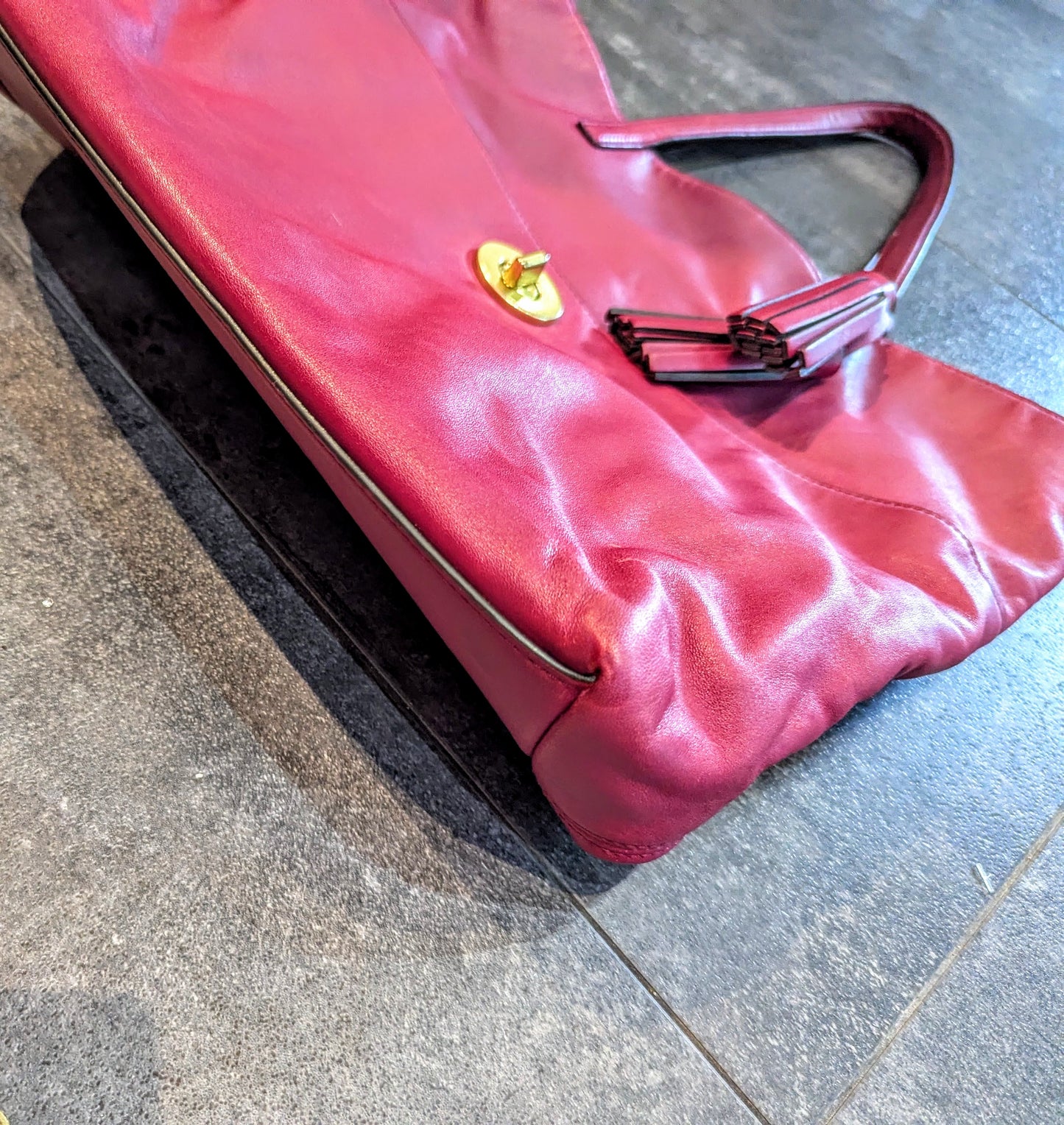 COACH LEGACY Turnlock Tote in Deep Port Raspberry