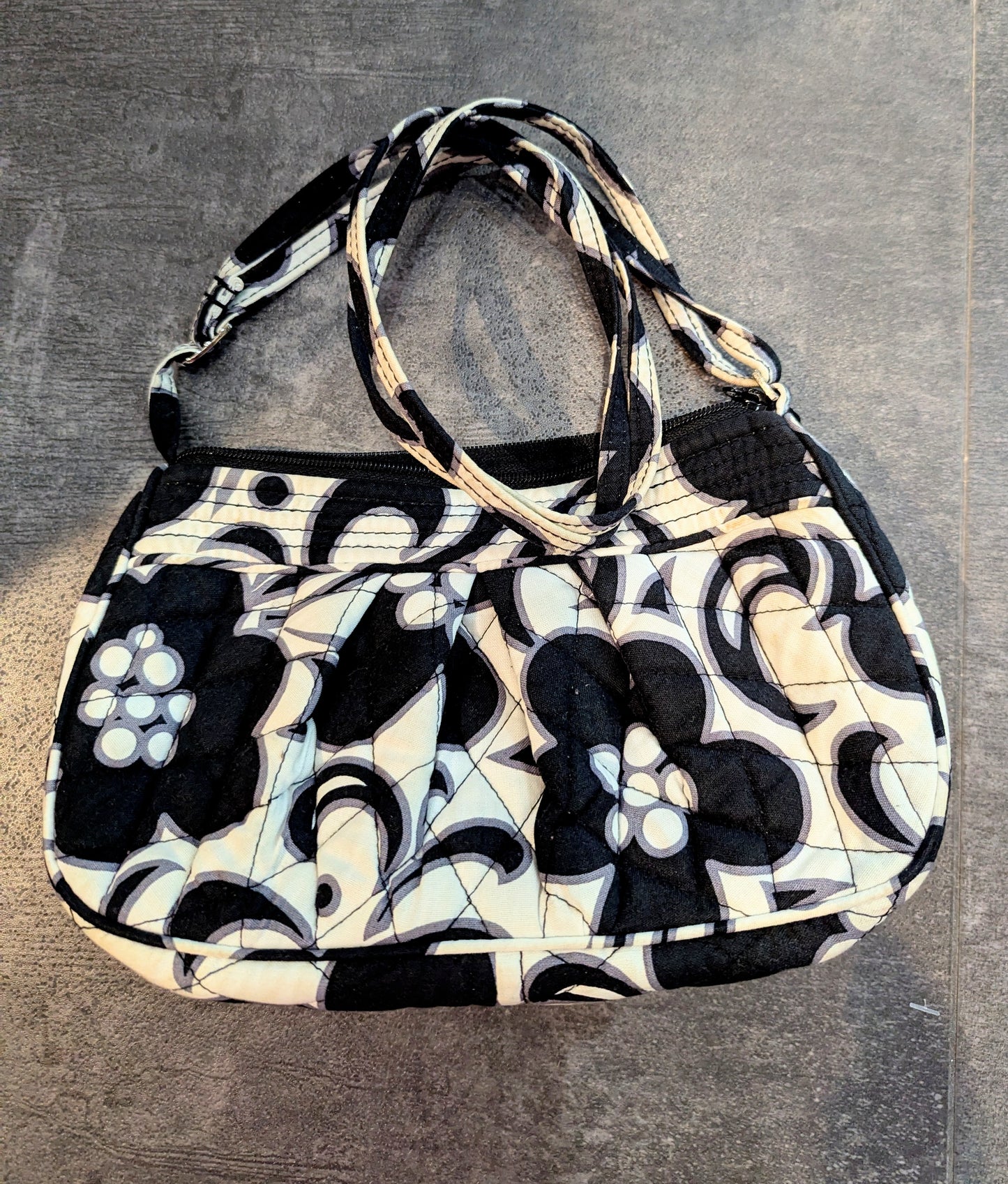 VERA BRADLEY Frannie in Night and Day pattern