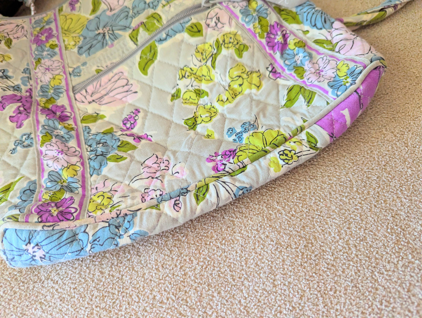 VERA BRADLEY Crossbody
