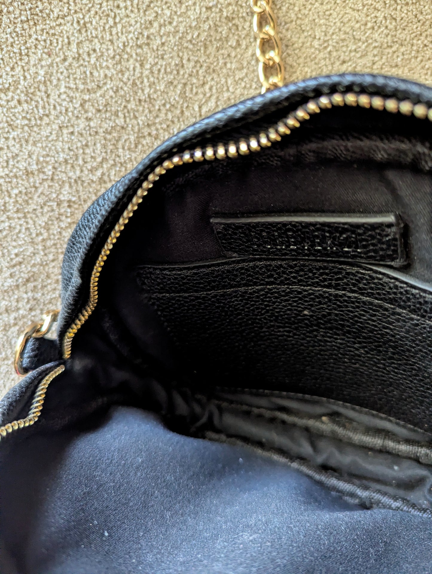 FOREVER 21 pebbled leather crossbody