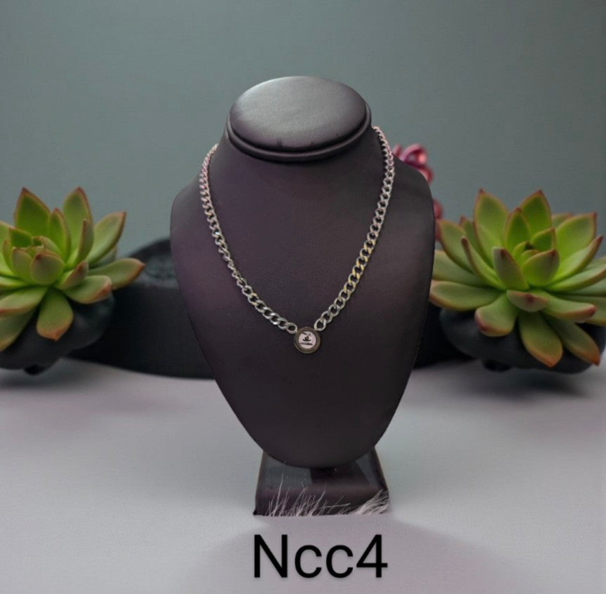 Lux Necklace