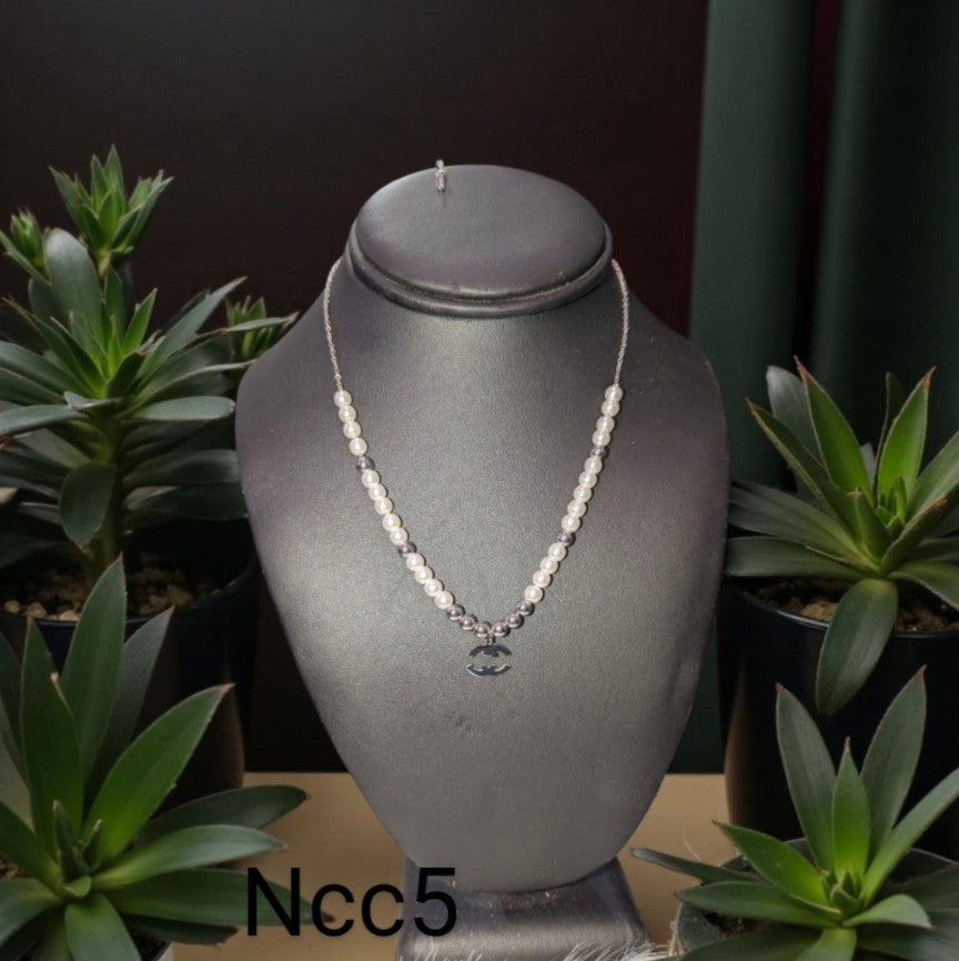 Lux Necklace