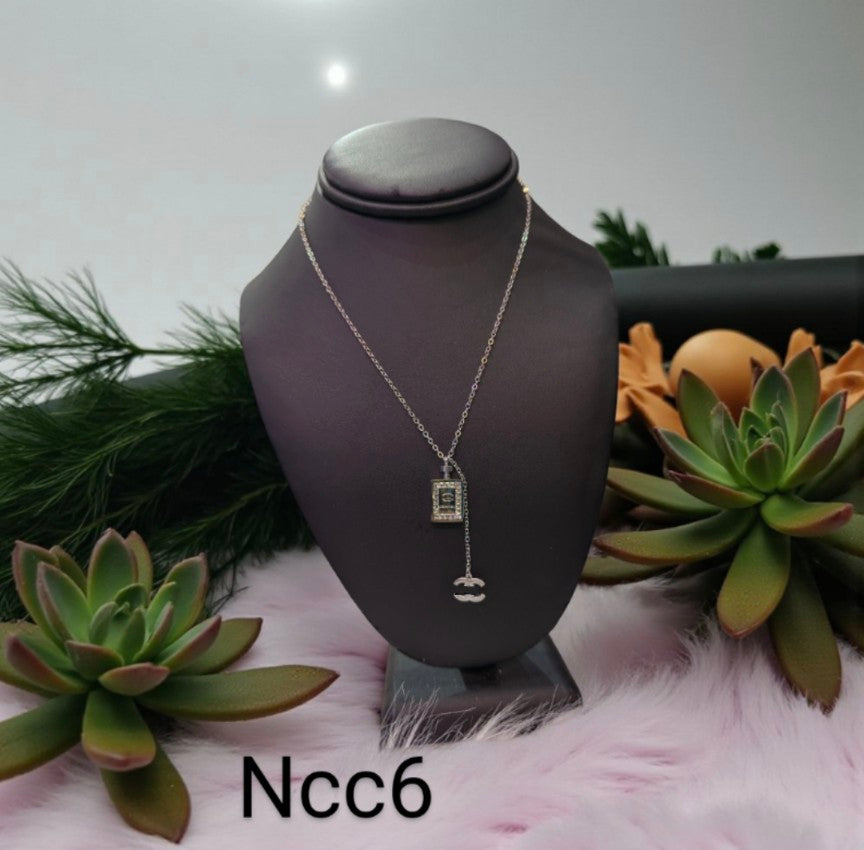 Lux Necklace