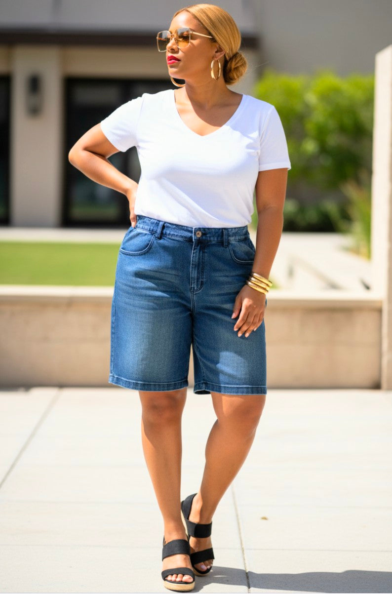 CURVY GIRL dark wash shorts size XL